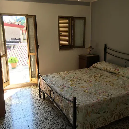 Casa Pizzuti * Longobucco