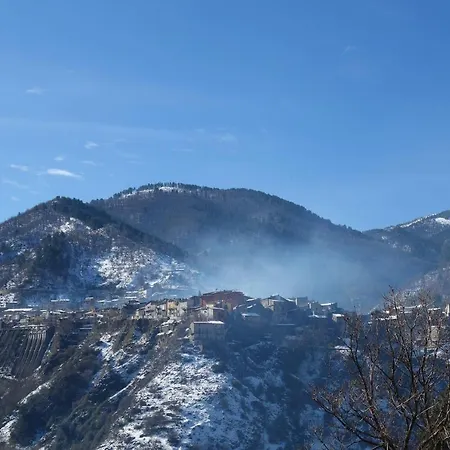 Casa Pizzuti * Longobucco